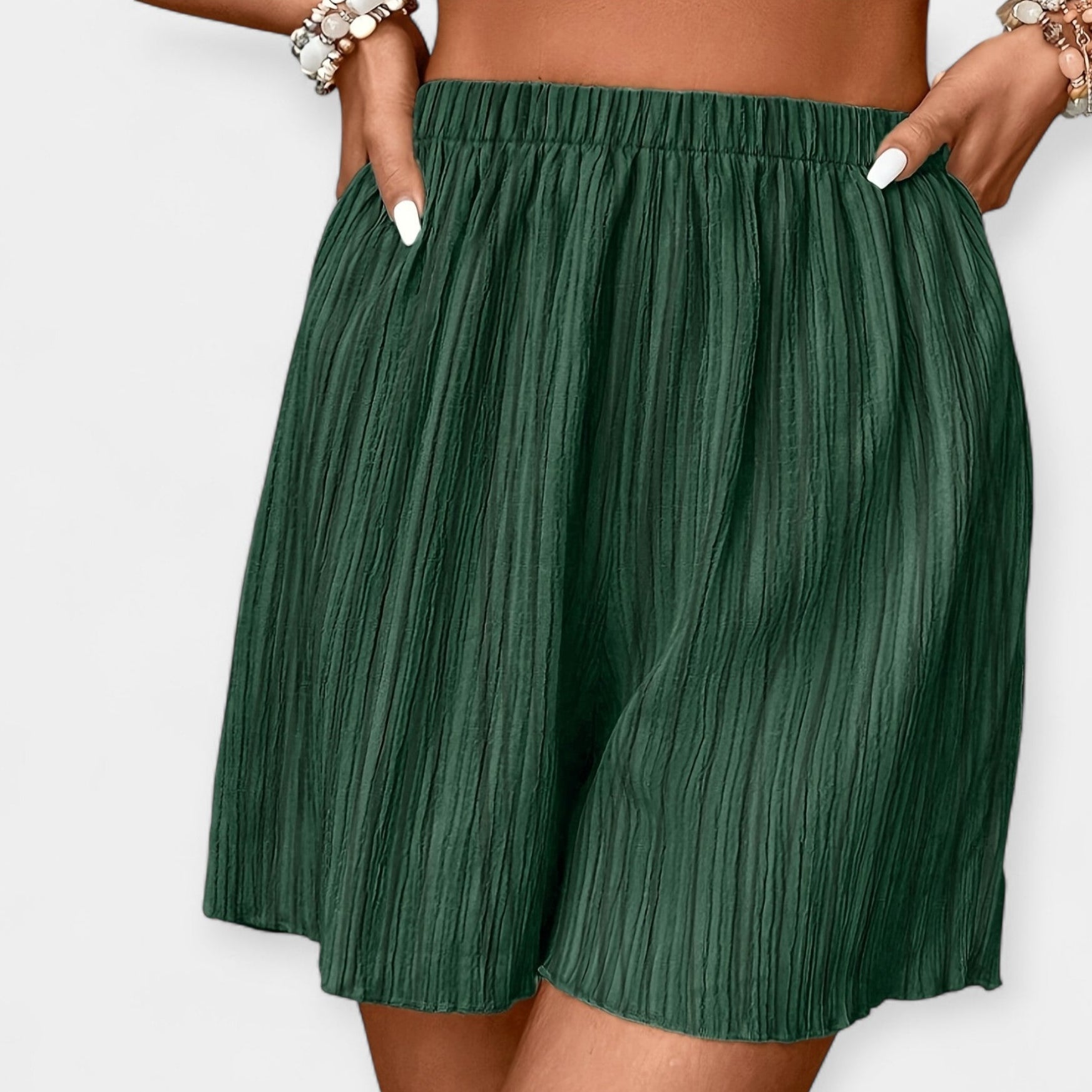 Shorts plissés pour femmes avec taille élastique