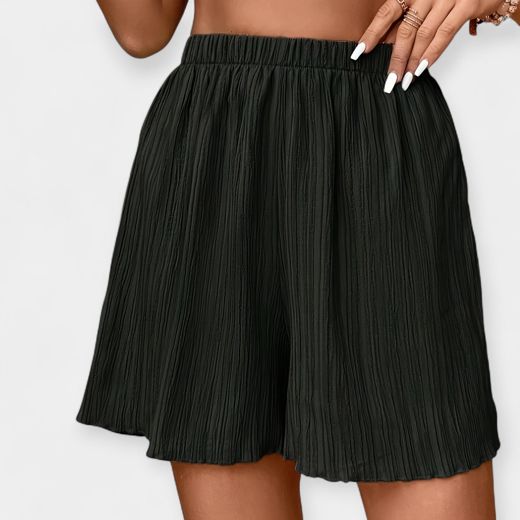 Shorts plissés pour femmes avec taille élastique